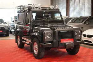 Land Rover Defender 90 TD4*2.Hand*AHK*Standheizung*Klima* Bild 4
