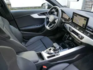 Audi A4 35 TDI S line competition edition Kamer Bild 3
