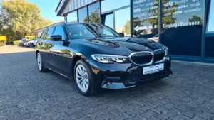 BMW 320 d xDrive Advantage - LEDER - LED -