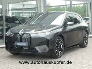 BMW iX xDrive50 Sportpak.AHK°LASER°PANO°22-Massage