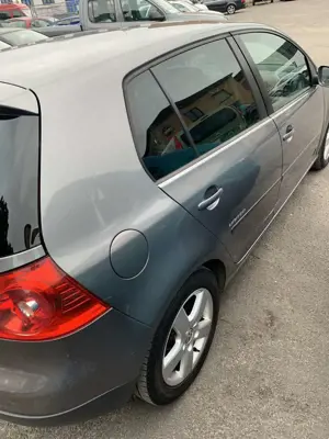 Volkswagen Golf 1.4 TSI United Bild 4