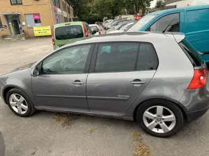 Volkswagen Golf 1.4 TSI United Bild 2