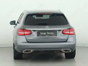 Mercedes-Benz C 300 e T Avantgarde*Navi*LED*SpurH*PTS*SHZ*AHK* Bild 4
