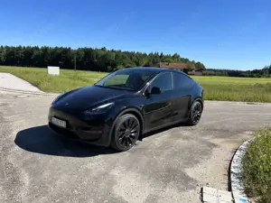 Tesla Model Y Performance full selfe driving FSD mit allen opt.