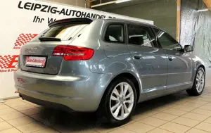 Audi A3 Sportback 2.0 TDI Ambition*XEN*AHK*PDC*KLIMA* Bild 5