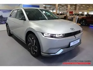 Hyundai IONIQ 5 UNIQ 77,4 kWh 4WD SOH 98,4 % HUD Navi Leder Bild 4