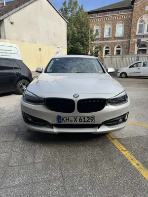 BMW 320 320 d xDrive Sport Line