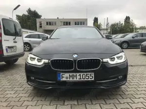 BMW 320 320d Sport Line Bild 2