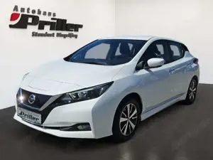 Nissan Leaf 40 kWh Acenta/NAVI/DAB/Apple/Winter-Paket