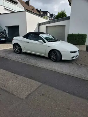 Alfa Romeo Spider 1.8 16V TBi Preis VB Bild 2
