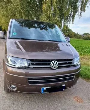 Volkswagen T5 Multivan Multivan DSG BMT Highline Bild 1