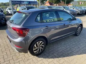 Volkswagen Polo 1.0 TSI Life LED,PDC,GRA,RF-Kam.GRA,CarPlay Bild 5