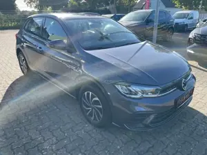 Volkswagen Polo 1.0 TSI Life LED,PDC,GRA,RF-Kam.GRA,CarPlay Bild 4