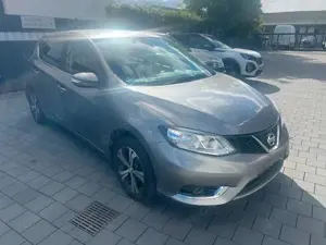 Nissan Pulsar Acenta