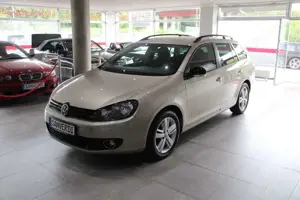 Volkswagen Golf VI 1.6 TDI BMT MATCH LEDER NAVI MFL PDC EU5