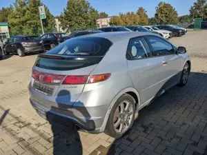 Honda Civic 1.8l Sport Xenon Tempomat Ganzjahresreifen Bild 5
