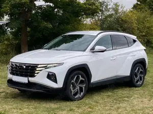 Hyundai TUCSON 1.6 T-GDI PHEV *Navi*ACC*LED*RFKamera*