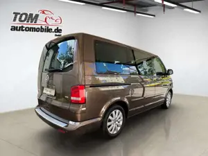 Volkswagen T5 Multivan T5 2.0 TDI Multivan Team 7 Sitze NAVI*TOTWINKEL! Bild 4