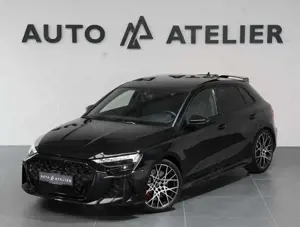 Audi RS3 S-AGA*CARBON*PANO*SONOS*MATRIX*R.KAM*