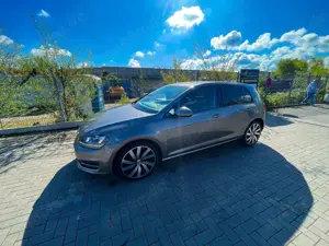 Volkswagen Golf 2.0 TDI BlueMotion Technology DSG Edition