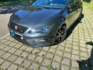 SEAT Leon 2.0 TSI OPF DSG Cupra
