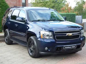 Chevrolet Tahoe * 7 Sitzer- Klimaanlage - Reifen Neu - AHK *