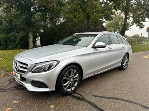 Mercedes-Benz C 180 Avantgarde T-Modell *LED*AHK*Navigation*Teilleder*