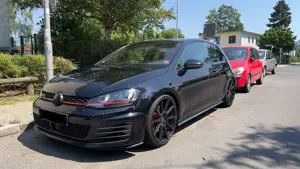 Volkswagen Golf GTI 2.0 TFSI