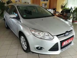 Ford Focus Turnier Trend-Kein ECO-Boost-