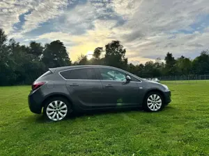 Opel Astra Astra 1.7 CDTI DPF Edition Sport