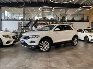 Volkswagen T-Roc Sport *1. Hand*AHK*Navi*Klima*Kamera*