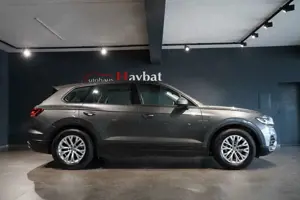 Volkswagen Touareg 3.0TDI 4Motion Navi-Inno-Luft-ACC-AHK Bild 4
