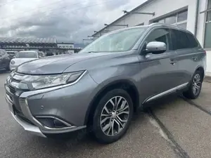Mitsubishi Outlander 2.2 SUV-Star+ 4WD AT / WR / AHK