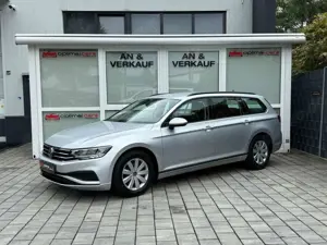 Volkswagen Passat Variant 2.0TDI/NAVI/SITZHEIZUNG/AHK/8FACH