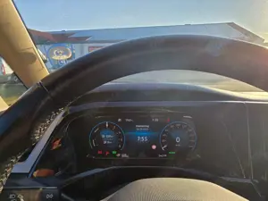 Volkswagen T7 Multivan Multivan Kurz eHybrid Bild 5