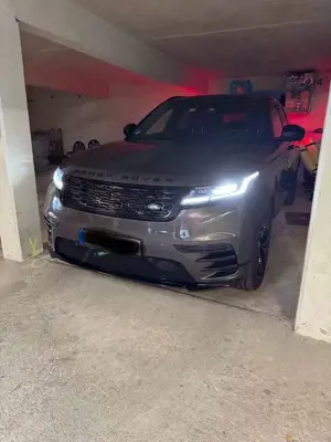 Land Rover Range Rover Velar D300 Dynamic SE