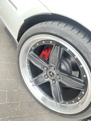 Mercedes-Benz E 350 E-Klasse T-Modell CDI DPF BlueEFFICIENCY Elegance Bild 5