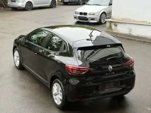 Renault Clio Bild 4