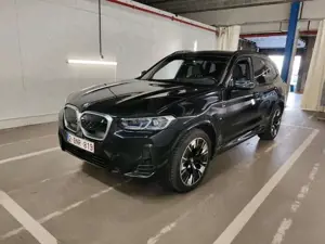 BMW iX3 *PANORAMA*LEDER*LED*VirtCock*SHZ*Netto-22500€