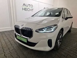 BMW 218 Sportsitze, AHK, 17 Zoll, ACC