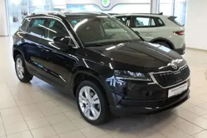 Skoda Karoq Style Klima Navi Einparkhilfe Sitzheizung Bild 2