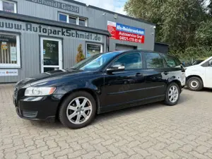 Volvo V50 Kombi D2 XENON°SITZH°KLIMATR°ALU°KEIN TÜV!