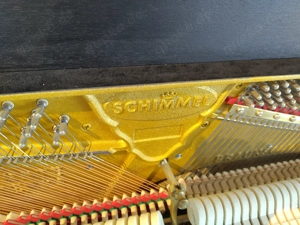 Neues Klavier in historischem Gehäuse - Schimmel - Piano inside.. Bild 6