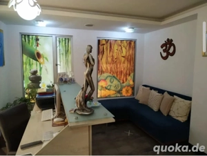 Durch gezielte Manipulationen an diesen Punkten mobilisieren wir angestaute Flüssigkeiten und Giftst