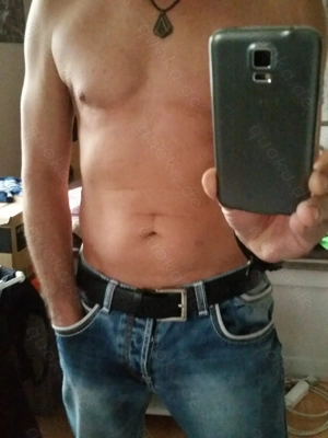 Mamn 51 bi vers.  sucht besuchbare Boy DWT Mann 18-69