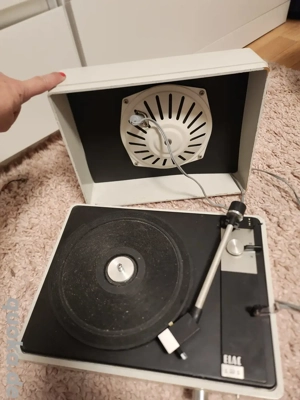 Vintage Plattenspieler ELAC 121 HV mit Lautsprecher-Kellerfund