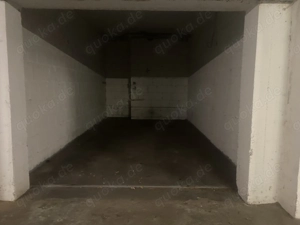 Altstadt - Kaiserbrunnen   Am Schmiedeturm - Stellplatz in Tiefgarage 