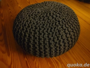 Großes rundes Sitzkissen, 50 cm Durchmesser,  30cm hoch, wie neu