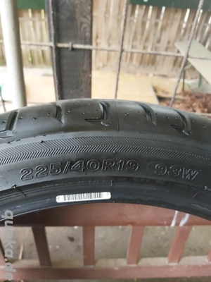 4x Neue Sommerreifen 225 40 R19  93w Bild 2