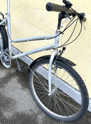 MGI 18-Gang Damen Cityrad, 26 , fährt gut, ideales S-Bahn-Rad Bild 3